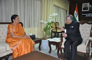 The Governor of Arunachal Pradesh Brig. (Dr.) B.D. Mishra (Retd) with the Defence Minister of India Smt Nirmala Sitharaman at Raj Bhavan, Itanagar on 4th November 2017.